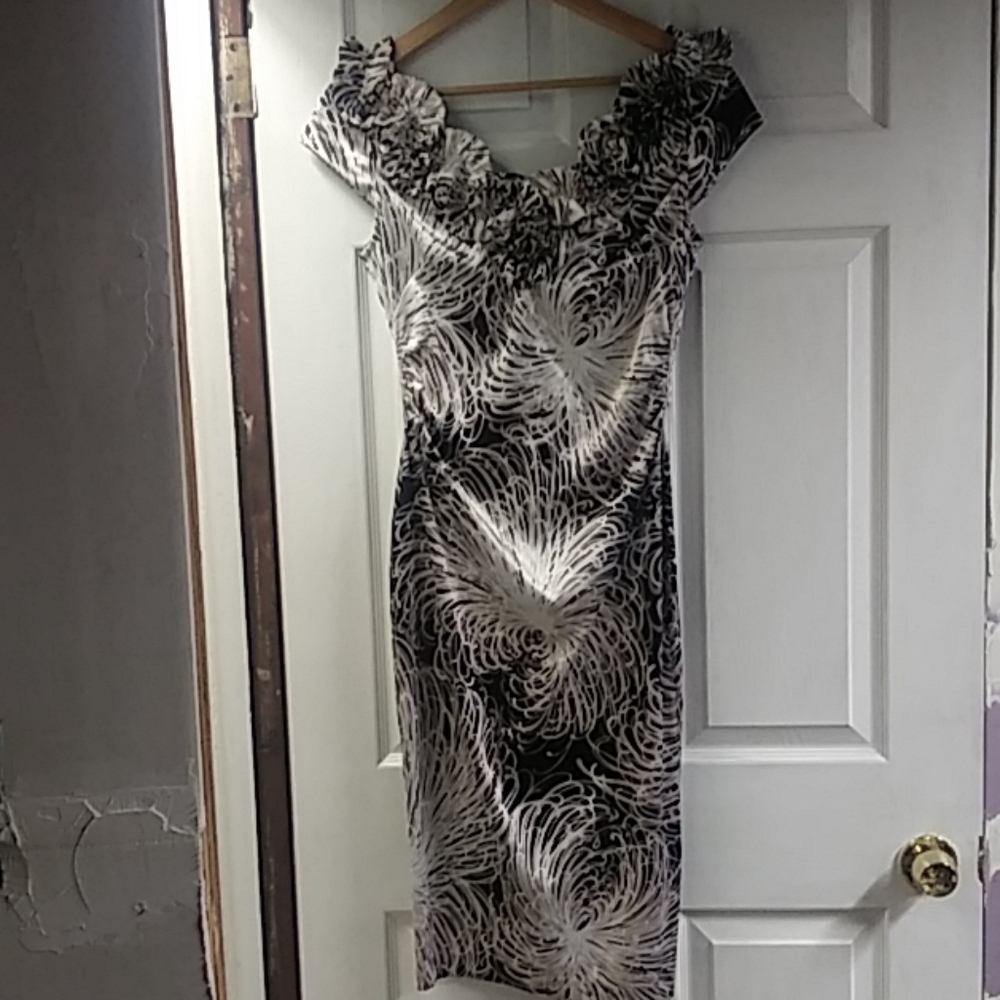5 for $20! Maggy London Women's Dress- Size 6- EUC!